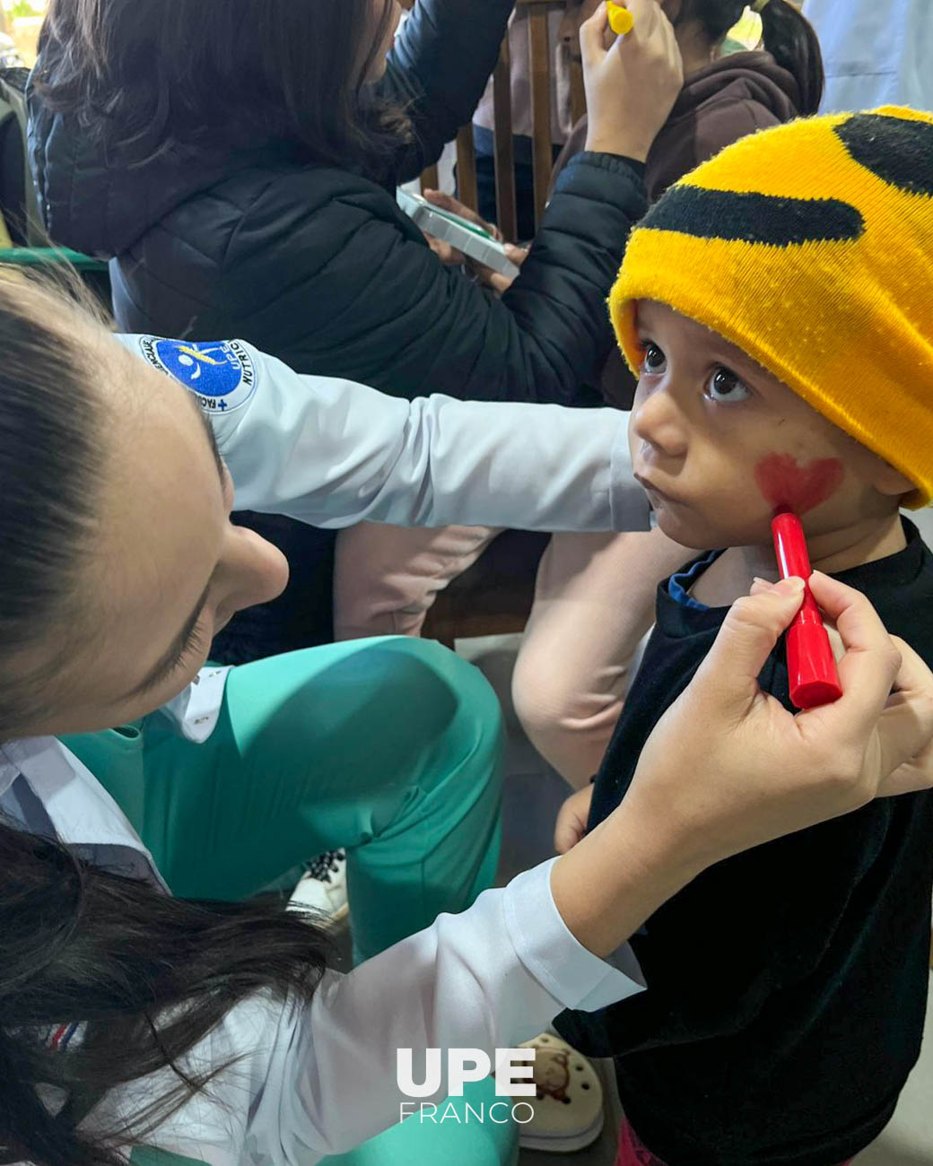 ESTUDIANTES DE NUTRICIÓN DESARROLLARON JORNADA EDUCATIVA Y RECREATIVA EN EL HOGAR LAS TÍAS